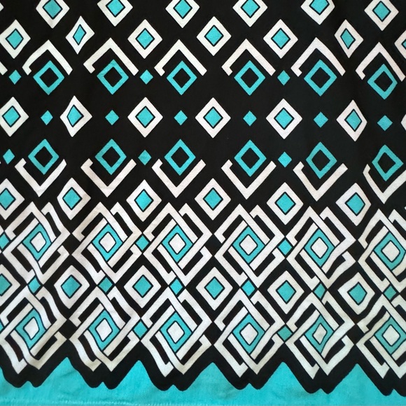 Modern Gemoetrical Black Dress Sz. Med - Picture 8 of 8